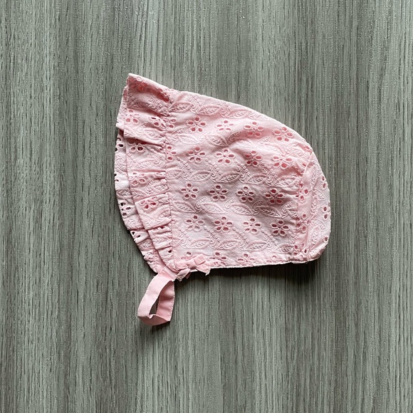 NWT Janie & Jack Striped Bow Bucket Hat & NWOT Eyelet Ruffle Bonnet Pink 12-18M - Picture 7 of 9